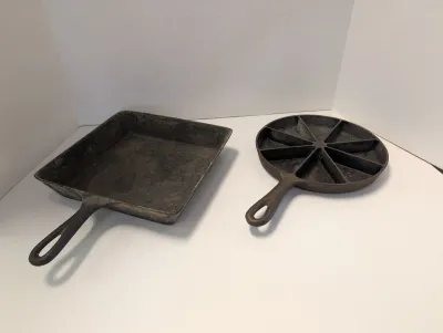 Cast Iron Corn Bread Skillet & Cast Iron Square Skillet Unmarked