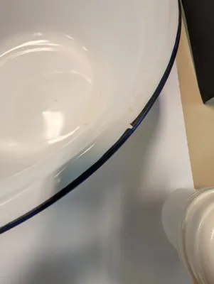 Serving Bowls Plastic, Glass, Enamel & Ceramic