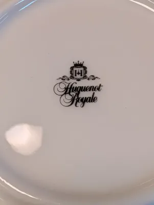 Huguenot Royal St. David's Queenstown Plate