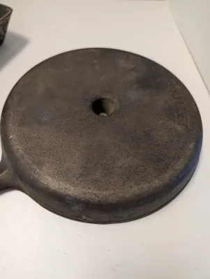 Cast Iron Corn Bread Skillet & Cast Iron Square Skillet Unmarked