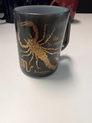 Pisces & Scorpio Astrology Black & Gold Coffee Mugs Federate Glass & Blue & Red Mugs