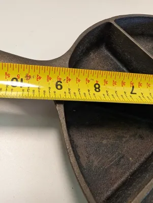 Cast Iron Corn Bread Skillet & Cast Iron Square Skillet Unmarked