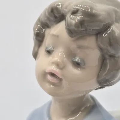 LOT 30L: Lladro "Angelic Voice" Porcelain Figurine