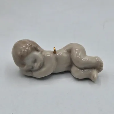 LOT 26L: Set of Retired Lladró Porcelain Nativity Ornaments Depicting the Holy Family and the Three Wise Men as Children