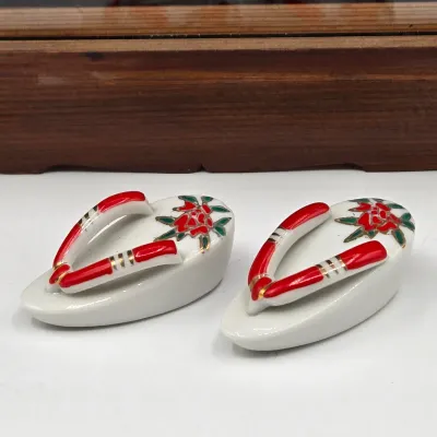 LOT 85L: Vintage Japanese Kimekomi Kabuki Doll Depicting a Renjishi (Lion Dancer) in Display Case and Miniature Pokkuri Sandals