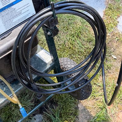 LOT 213S: Craftsman 2250 PSI Pressure Washer - Model 580.767202