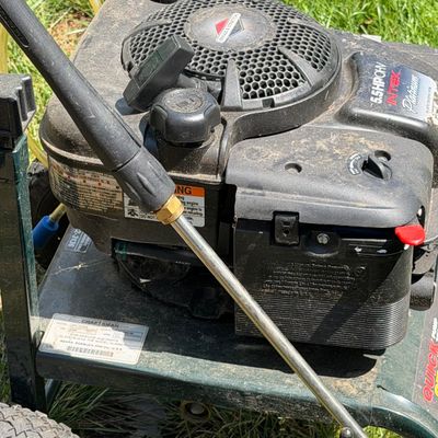 LOT 213S: Craftsman 2250 PSI Pressure Washer - Model 580.767202
