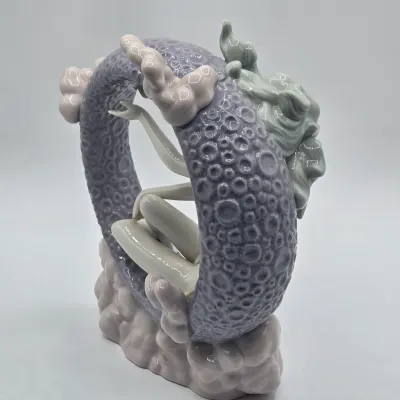 LOT 17L: Retired Vintage Lladró Porcelain Figurine Titled "Full Moon"
