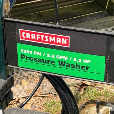 LOT 213S: Craftsman 2250 PSI Pressure Washer - Model 580.767202