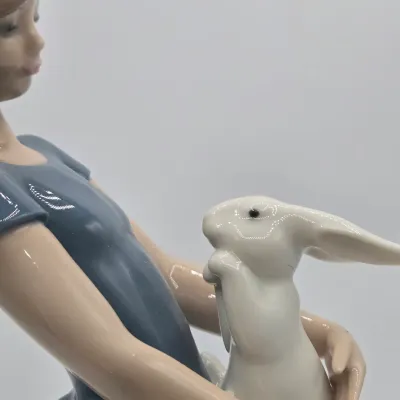 LOT 32L: Vintage NAO by Lladró Porcelain Figurine Titled "Country Girl with Rabbit"