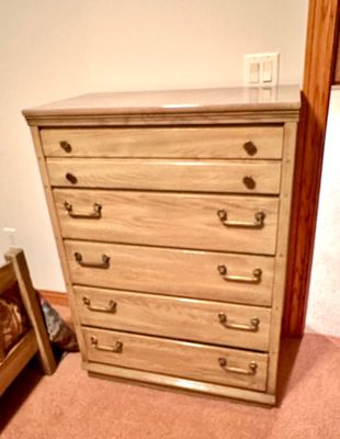 Sale Photo Thumbnail #36