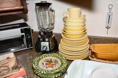 010 some highlights aurora estate sale