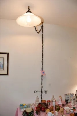 382 bedroom b