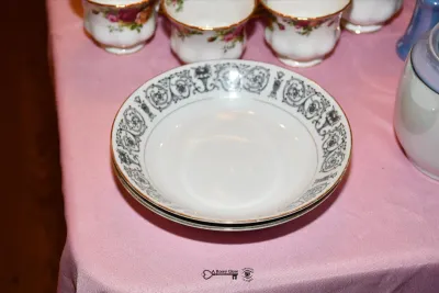 119 dining room