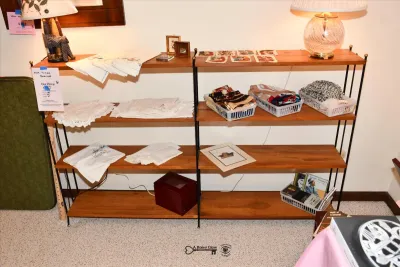 424 bedroom b
