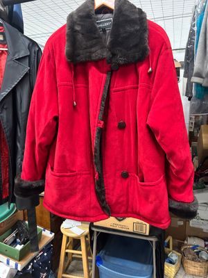 Sale Photo Thumbnail #1072: Size medium