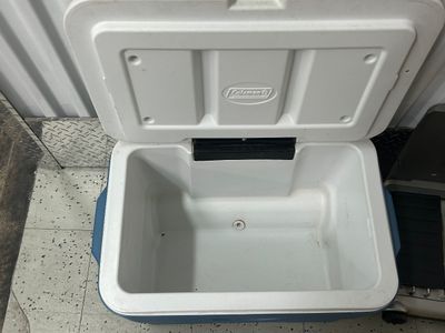 Sale Photo Thumbnail #109: Pull handle is broke in the center of cooler and grill could use a good cleaning
