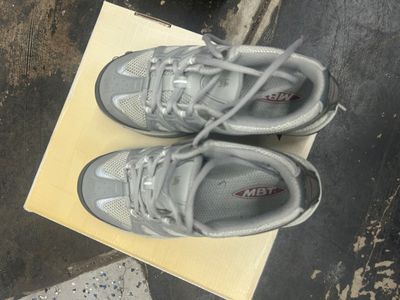 Sale Photo Thumbnail #1128: Size 7-1/2