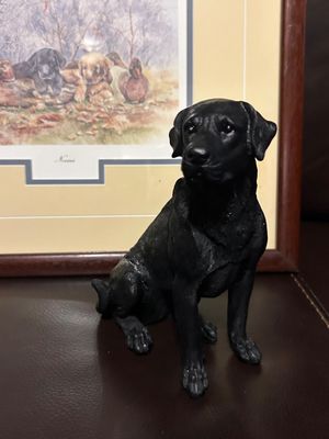 Sale Photo Thumbnail #357: DM SPENCER SIGNED AND NUMBERED (182/604) FRAMED ART PRINT TITLED "NOVICES" FEATURING HUNTING DOG PUPPIES AND DUCKS. INCLUDES BLACK LABRADOR FIGURINE AND SWAN/DUCK FIGURINE. FRAME HAS LIGHT CORNER WEAR. SEE PHOTOS FOR DETAILS AND MORE. DUCK IS A LINT ROLLE