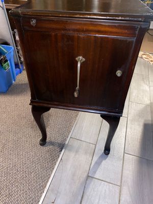 1903-1912 BRUNSWICK PHONOGRAPH WITH RECORDS
