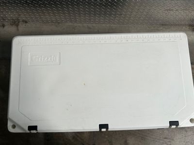 GRIZZLY COOLER