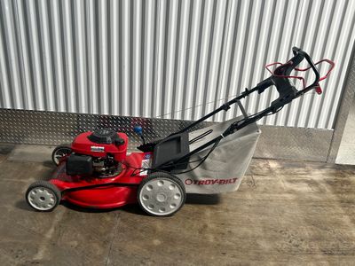 TROY-BUILT SELECT SPEED TRANSMISSION LAWNMOWER