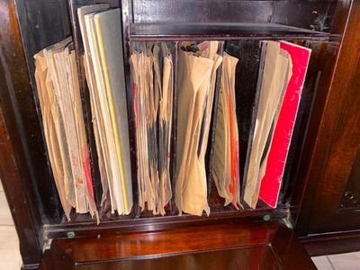 1903-1912 BRUNSWICK PHONOGRAPH WITH RECORDS