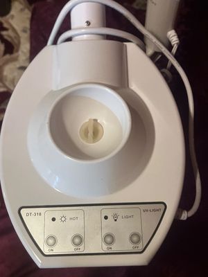 Sale Photo Thumbnail #1190: . Material: ABS, PC, Metal
Color: White
Voltage: 110V
Power: 750W
Plug Type: US Standard
Water Reservoir Capacity: 600ML
Max Height Ajustable: 47 inch
Leg Diameter: 22.8 inch
Weight: 3.8KG
Power Cable Length: 135CM