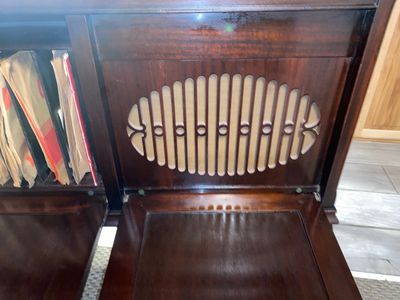 1903-1912 BRUNSWICK PHONOGRAPH WITH RECORDS