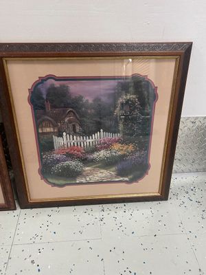 Sale Photo Thumbnail #928: MEASURES APPROXIMATELY 21x26 
AND 24” SQ
