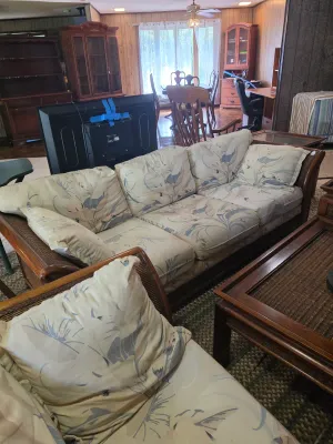 Sale Photo Thumbnail #130