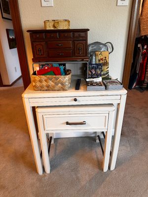 Sale Photo Thumbnail #437