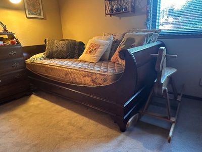 Sale Photo Thumbnail #385