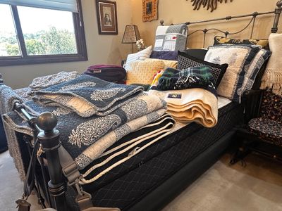 Sale Photo Thumbnail #307