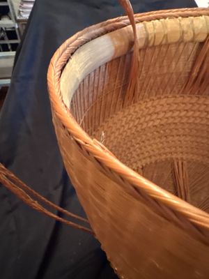 Sale Photo Thumbnail #102: Beautiful basket!