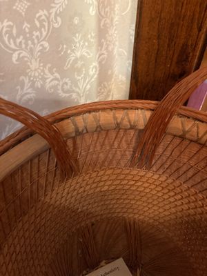 Sale Photo Thumbnail #96: Beautiful basket!