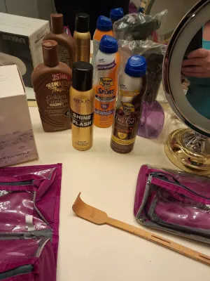LIGHT UP MAGNIFYING MIRROR, FOLDING MAKE UP CASE, SUNSCREEN, JEWELRY CLEANER AND MUCH MORE!