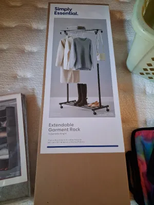 EXTENDABLE GARMENT RACK, HANGING CLOSET ORGANIZER, LAUNDRY BASKET,