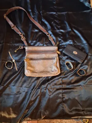 EVERYTHING FOSSIL, FOSSIL PURSE, FOSSIL WATCH, FOSSIL WALLET
