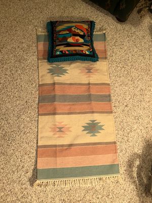 NATIVE STYLE WEAVED WOOL RUG AND ACCENT PILLOW