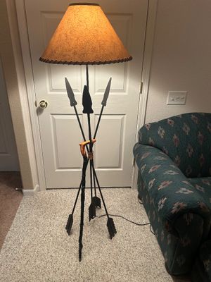 RUSTIC SOUTHWESTERN STYLE LAMP MADE OF IRON ARROWS AND VINTAGE STICK CANE