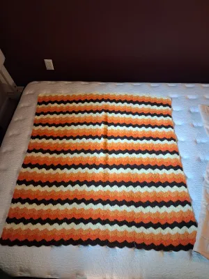 HANDMADE THROW BLANKET, HANDMADE QUILT