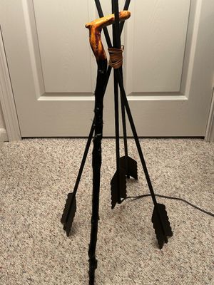 RUSTIC SOUTHWESTERN STYLE LAMP MADE OF IRON ARROWS AND VINTAGE STICK CANE