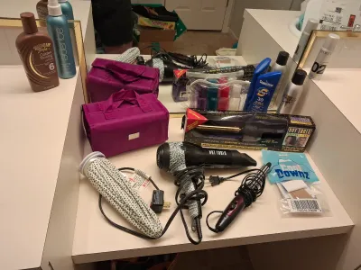 HOT TOOLS BLOW DRYER, 3/4" CURLING IRON, HAIR CARE, MAKE UP CASE, ICE BAG