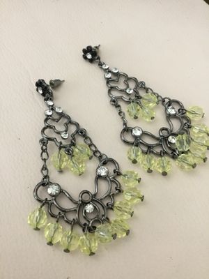 Gorgeous, gunmetal, gray, yellow, rhinestone, rhinestone statement earrings