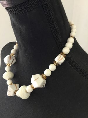 Beautiful vintage Japan chunky white gold, accented statement, necklace