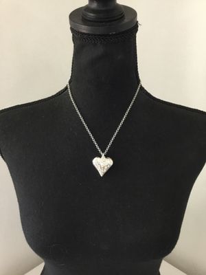 Beautiful, silver toned, crystal rhinestone, heart pendant necklace