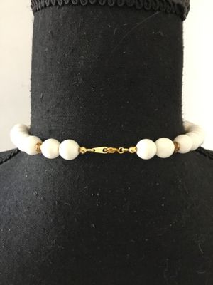 Beautiful vintage Japan chunky white gold, accented statement, necklace