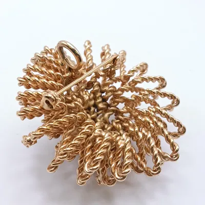 LOT 109: Set of (7) Vintage Brooches - Lisner, Anson & More