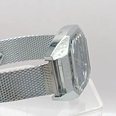LOT 112: KronoTron Electra Watch